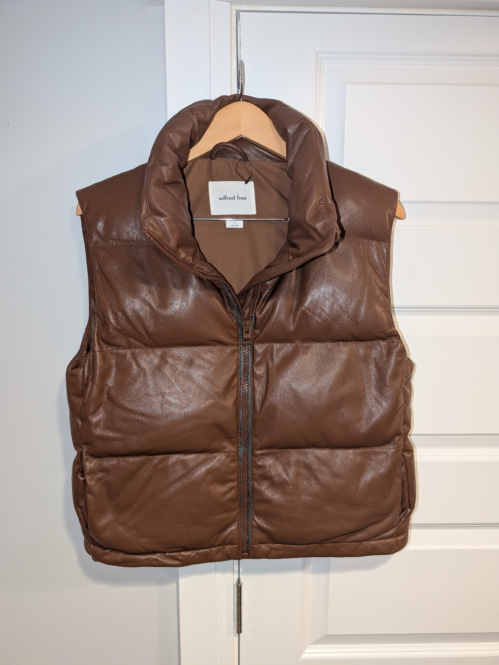 Wilfred Free Aritzia Vista Vegan Leather Puffer Vest - Rich Mocha Brown
